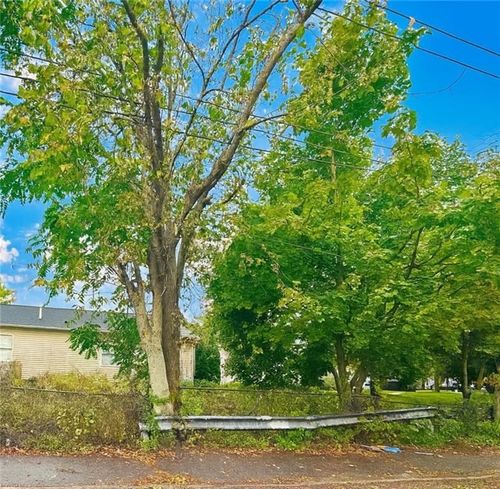 462 Prairie Ave, Providence, RI, 02905-1833 | Card Image