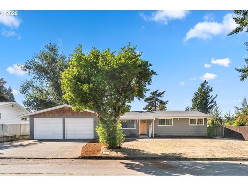 1035 S 11th St, Cottage Grove, OR, 97424-2666 | Card Image
