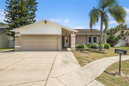 8010 Buttonball Ln, Port Richey, FL, 34668-7012 | Card Image