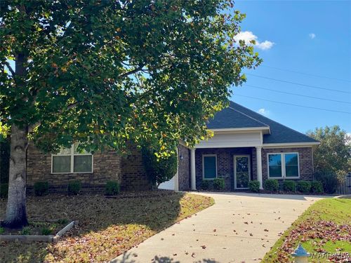 704 Briarcliff Pl, Prattville, AL, 36066-7421 | Card Image