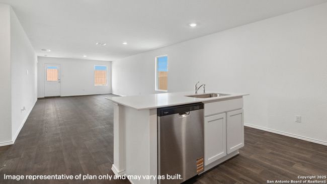 15519 Mint Patch Mdw, House other with 4 bedrooms, 2 bathrooms and null parking in Von Ormy TX | Image 10