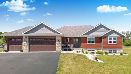 W7431 White Oak Run, Pardeeville, WI, 53954-9672 | Card Image