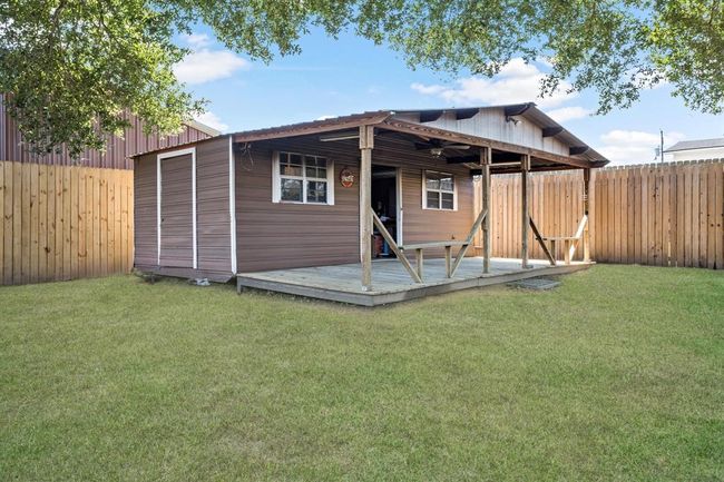 4859 Cleveland Ave, House other with 4 bedrooms, 3 bathrooms and 4 parking in Groves TX | Image 29