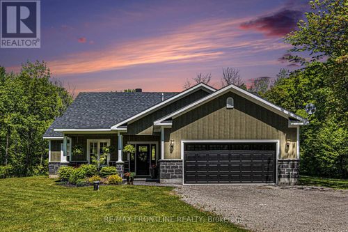 4780 C Briton-Houghton Bay Rd, Portland, ON, K0G1V0 | Card Image