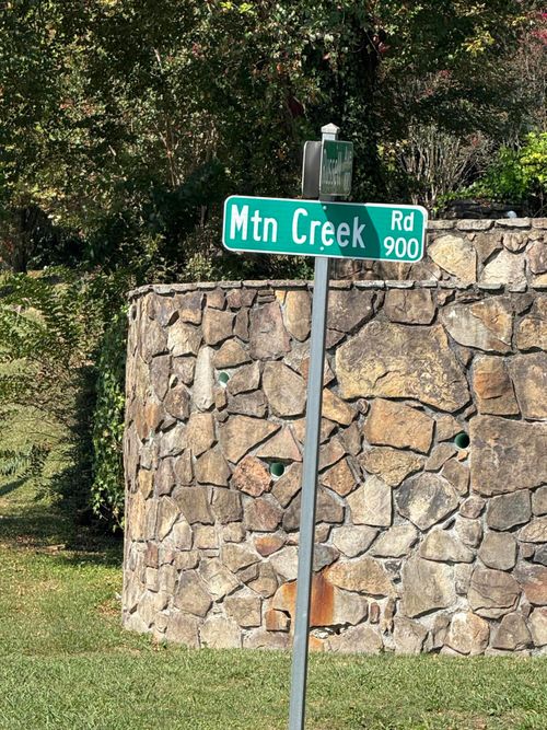 160-900 Mountain Creek Rd, Chattanooga, TN, 37405-4502 | Card Image