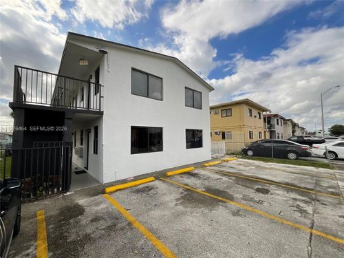 apt-9-110 W 26th St, Hialeah, FL, 33010-1657 | Card Image