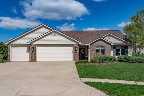 8735 Kilikenny Cove, Fort Wayne, IN, 46835 | Card Image