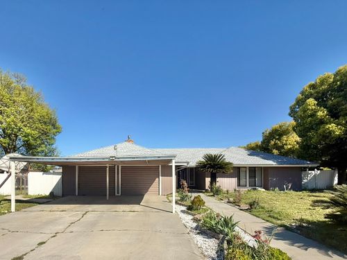 6928 E Lane Ave, Fresno, CA, 93727-5815 | Card Image