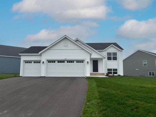 19916 English Ln N, Forest Lake, MN, 55025-3402 | Card Image