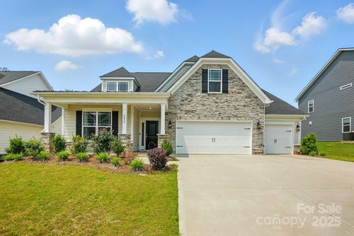 6858 Hunts Mesa Dr, Fort Mill, SC, 29707-2553 | Card Image