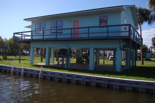 103 W 4th Ave, Horseshoe Beach, FL, 32648 | Card Image