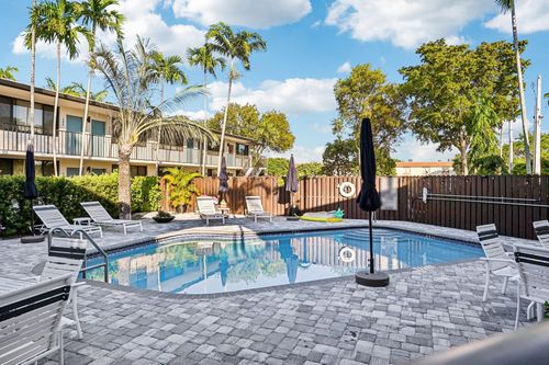 apt-214-1901 N Andrews Ave, Wilton Manors, FL, 33311-3929 | Card Image