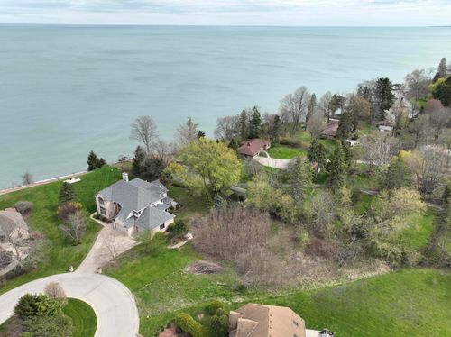 5 Woodlake Ct, Racine, WI, 53403 | Card Image