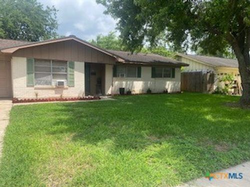3106 Erwin Ave, Victoria, TX, 77901-3631 | Card Image