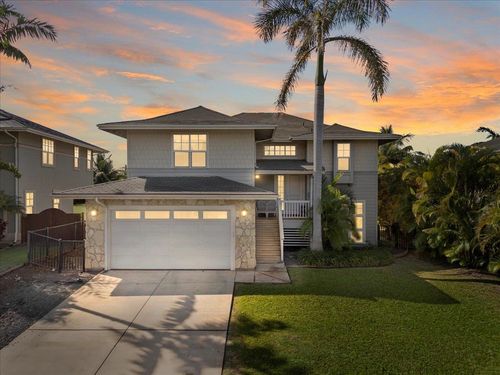 30 Laukahi St, Kihei, HI, 96753-7179 | Card Image