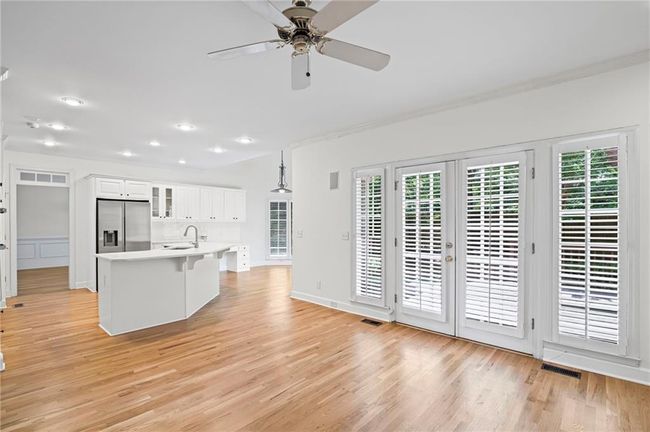 1021 Oakpointe Pl, House other with 4 bedrooms, 4 bathrooms and null parking in Dunwoody GA | Image 14