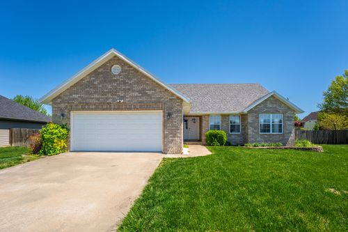 920 Brookside Dr, Marshfield, MO, 65706-8917 | Card Image