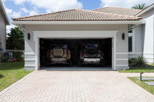 3847 Crestwood Cir, House other with 4 bedrooms, 4 bathrooms and null parking in Weston FL | Image 51