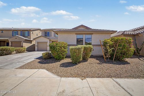 10555 W Crown King Rd, Tolleson, AZ, 85353-8773 | Card Image