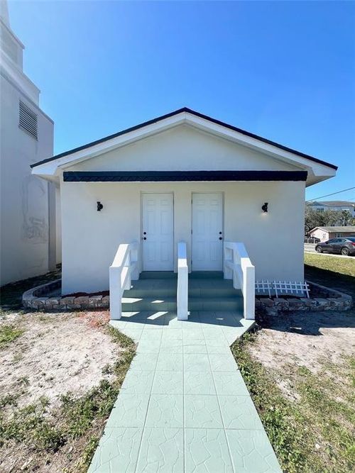 2 Sw 6th Ave, Dania Beach, FL, 33004-3213 | Card Image