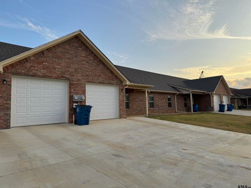 104 Sydney Dr, Bullard, TX, 75757-8962 | Card Image