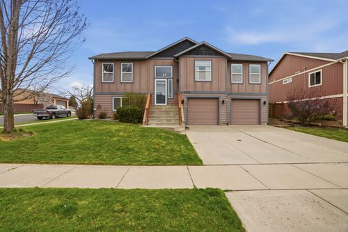 7822 N Ash Ln, Spokane, WA, 99208-5068 | Card Image