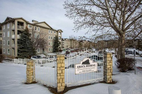 3207-604 8 St Sw, Airdrie, AB, T4B2W4 | Card Image