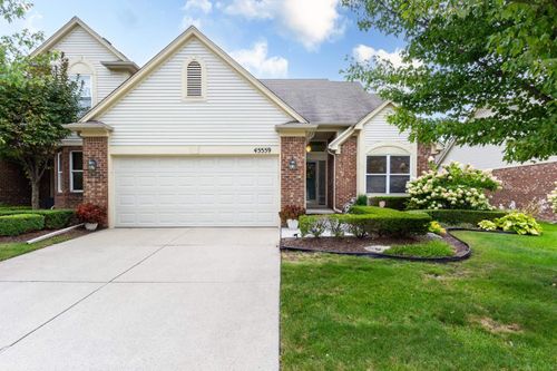 45559 Rathmore Dr, Macomb, MI, 48044-6324 | Card Image