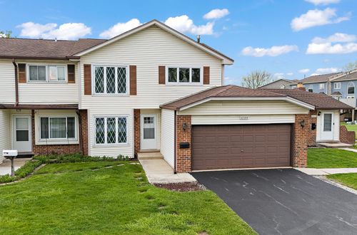 16324 Brementowne Dr, Tinley Park, IL, 60477-1619 | Card Image