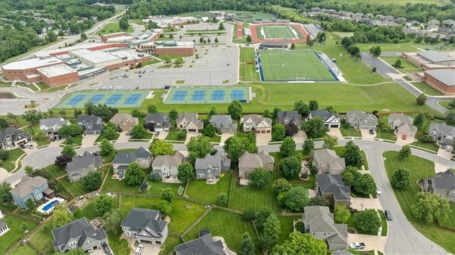 Close to Schools | Image 34