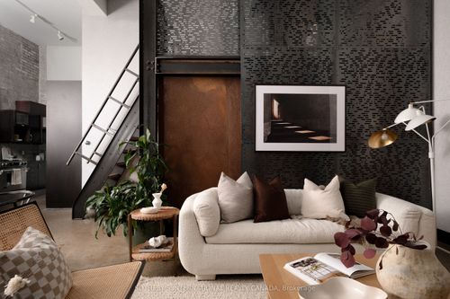 204-264 Seaton St, Toronto, ON, M5A2T4 | Card Image