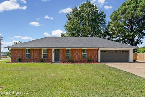 6405 Chickasaw Dr, Olive Branch, MS, 38654-3101 | Card Image