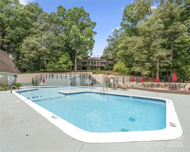 Bluff villas private pool | Image 38