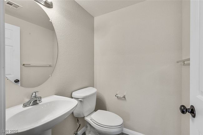 0 - 1795 Lily Pond Cir, Home with 3 bedrooms, 3 bathrooms and null parking in Henderson NV | Image 10