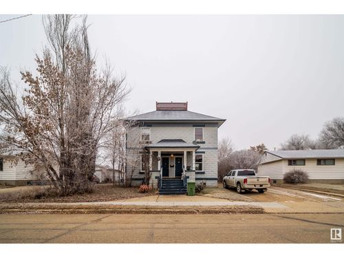 5306 47 St, Wetaskiwin, AB, T9A1E3 | Card Image