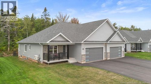 82 Rosebank Cres, Riverview, NB, E1B0R6 | Card Image