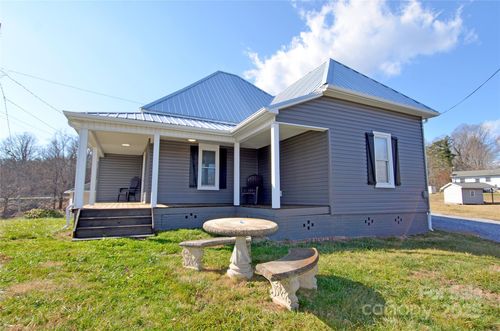 7-150 Hoyle St, Marion, NC, 28752-4424 | Card Image