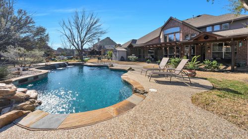 303 Normandy Ln, Heath, TX, 75032-6620 | Card Image