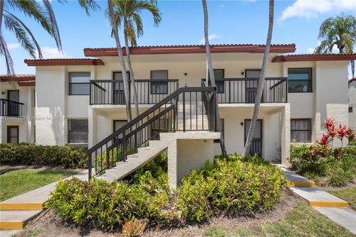106-22053 Palms Way, Boca Raton, FL, 33433-8013 | Card Image