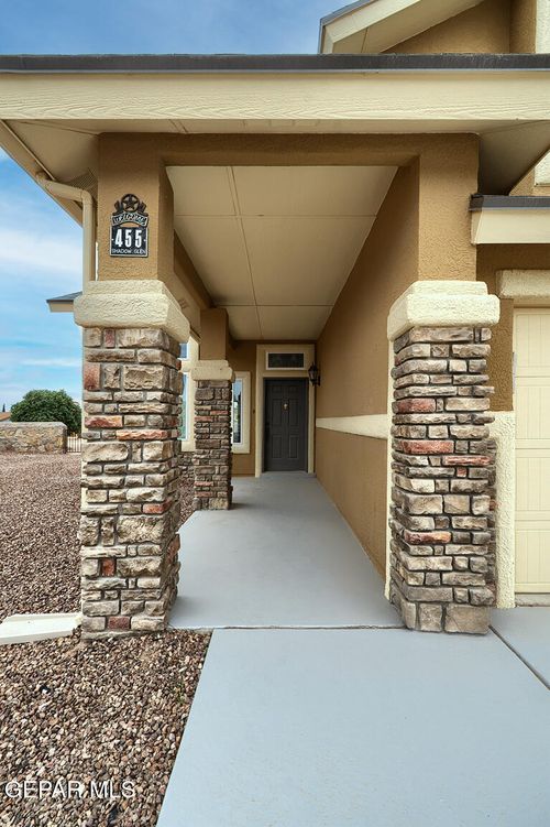 455 Shadow Glen Ct, El Paso, TX, 79928-2511 | Card Image