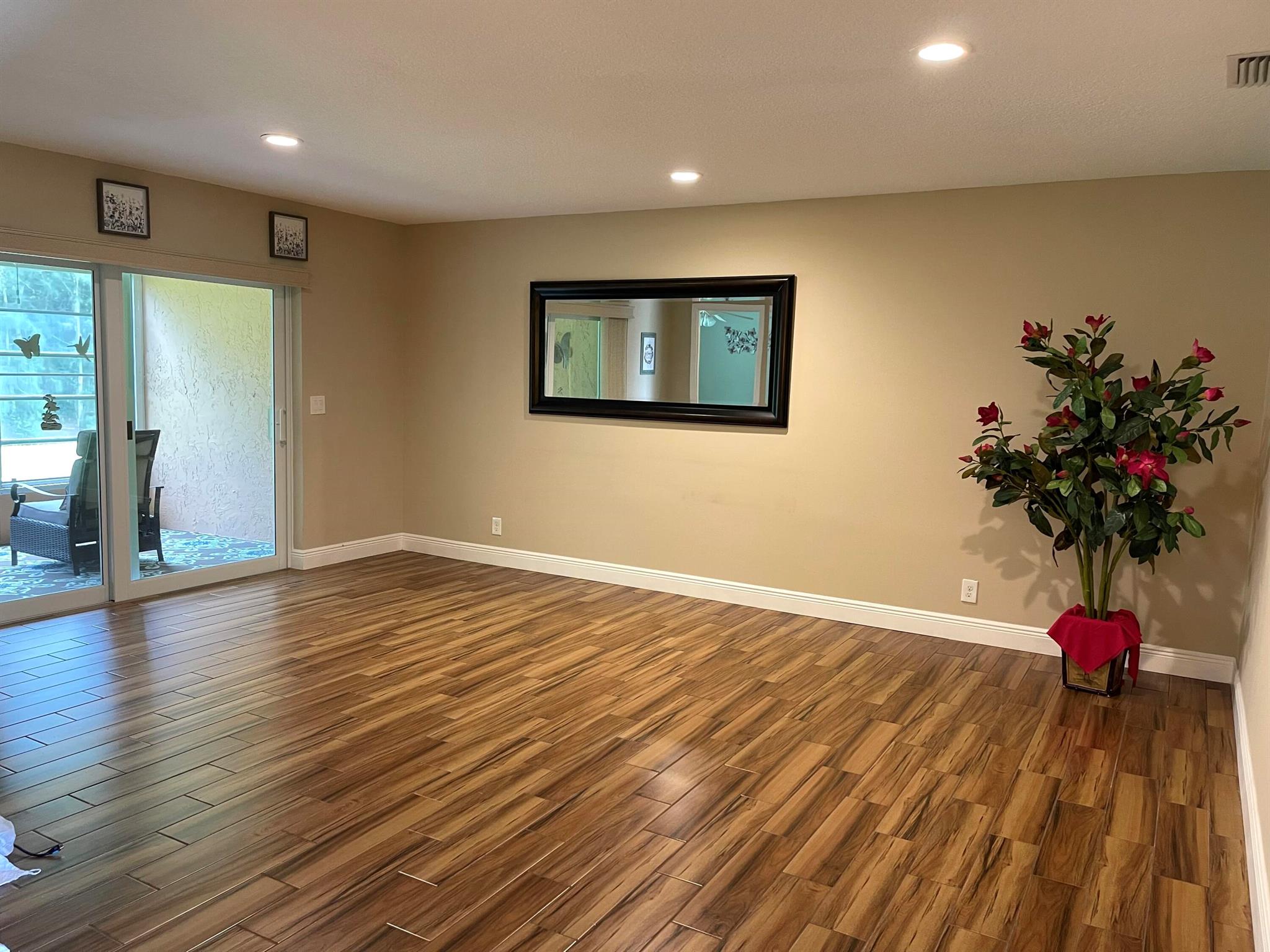 Lake Meryl Dr, West Palm Beach, FL 33411