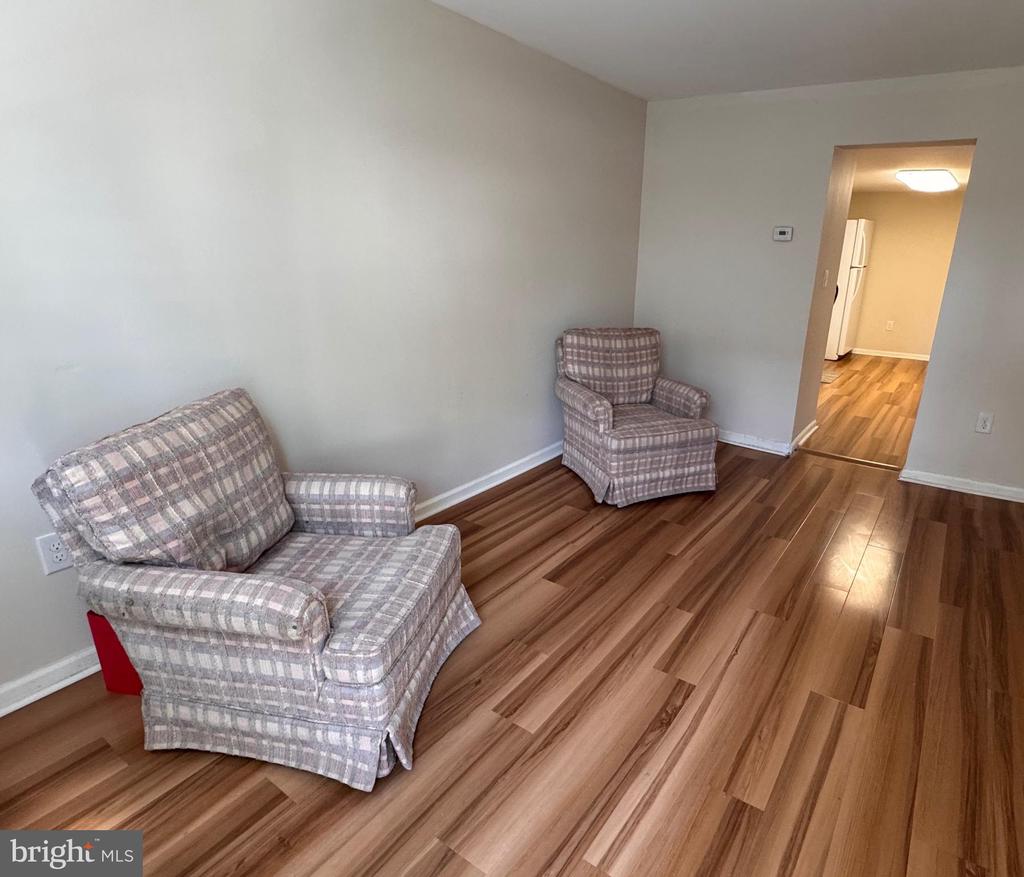 Residential Lease in BORDENTOWN 2