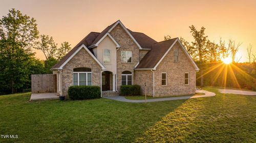 389 Worley Vance Rd, Bluff City, TN, 37618-3955 | Card Image