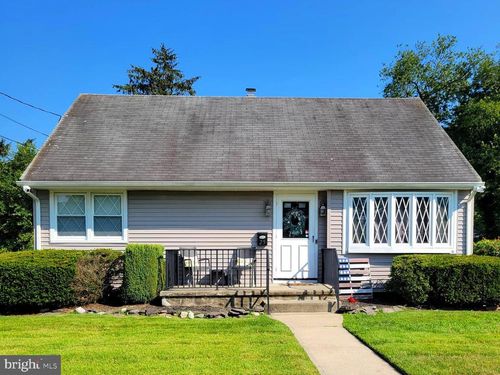 25 Holt Circle, Hamilton, NJ, 08619 | Card Image
