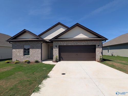 311 Susan Lynn Dr, Meridianville, AL, 35759-2057 | Card Image