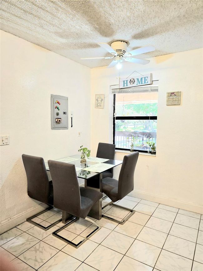 210B - 4047 Nw 22 Nd St, Condo with 2 bedrooms, 2 bathrooms and null parking in Coconut Creek FL | Image 7