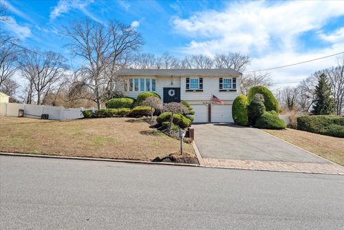 151 Woodbury Rd, Hauppauge, NY, 11788-4726 | Card Image