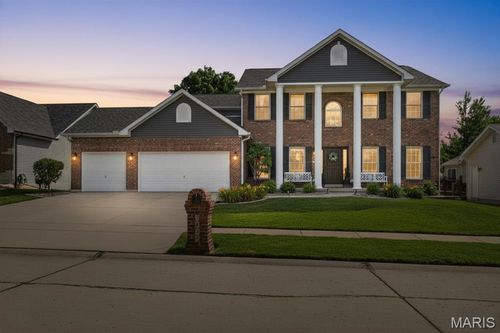 1955 Homefield Estates Dr, O Fallon, MO, 63366-4390 | Card Image