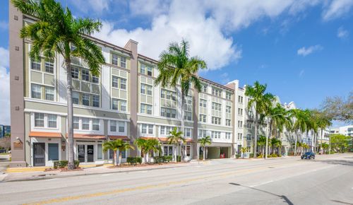 131-533 Ne 3rd Ave, Fort Lauderdale, FL, 33301-3273 | Card Image