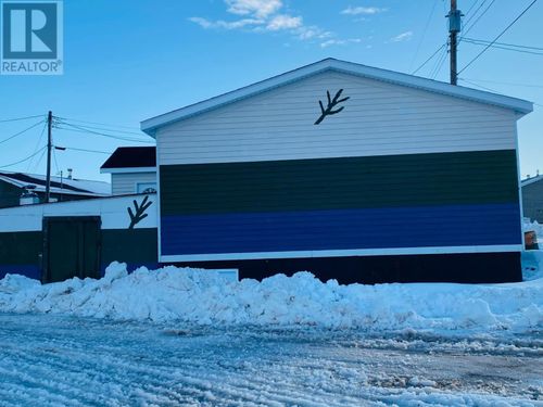 {{alt}} | Card Image